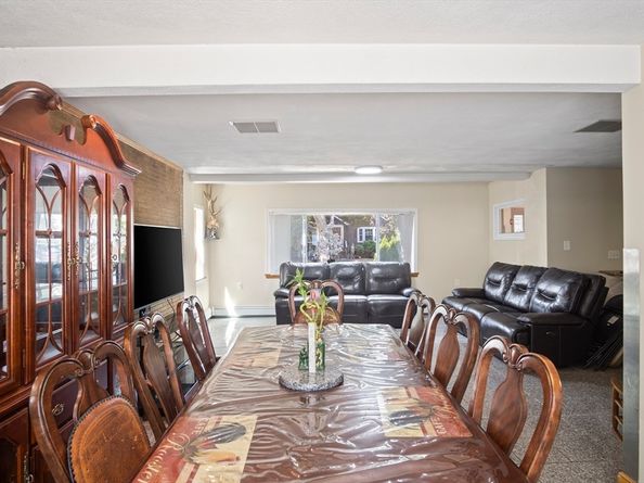 28 Eustis, Saugus MA 01906