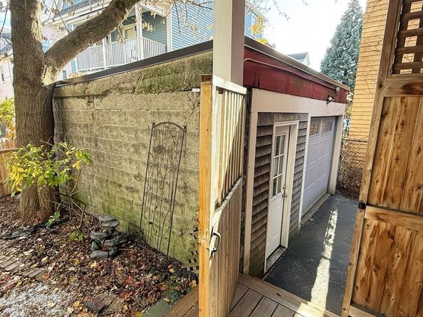 24 Washburn Avenue 1, Cambridge MA 02140