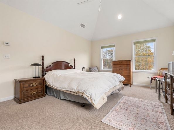 20 Beauregard Circle, Marlborough MA 01752