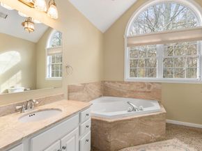20 Beauregard Circle, Marlborough MA 01752