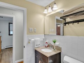 16 Glen Rd, Reading MA 01867