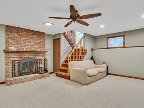 16 Glen Rd, Reading MA 01867