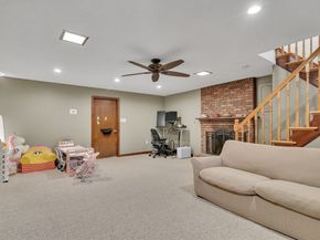 16 Glen Rd, Reading MA 01867