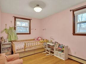 16 Glen Rd, Reading MA 01867