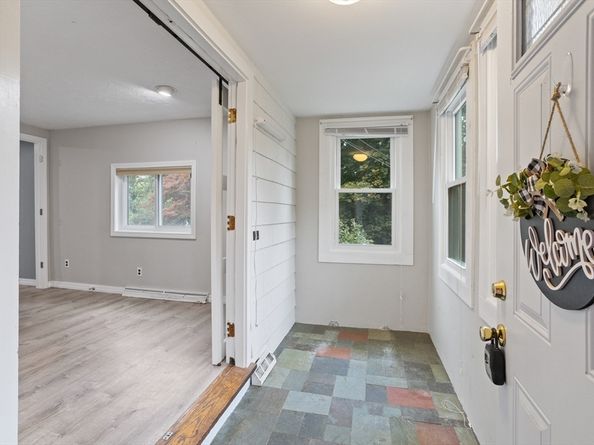 16 Middlesex Street 4, Chelmsford MA 01863