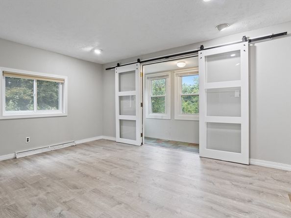 16 Middlesex Street 4, Chelmsford MA 01863