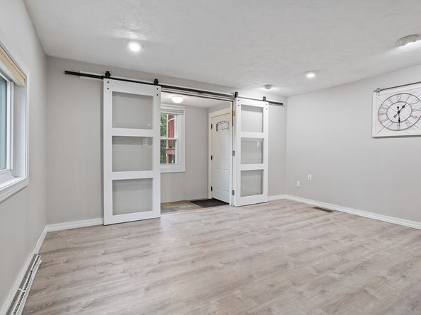 16 Middlesex Street 4, Chelmsford MA 01863