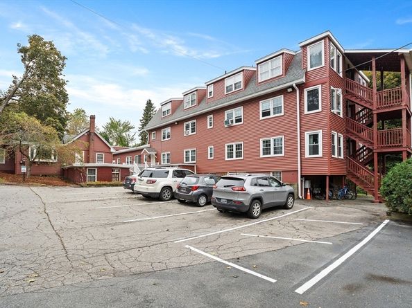 16 Middlesex Street 4, Chelmsford MA 01863