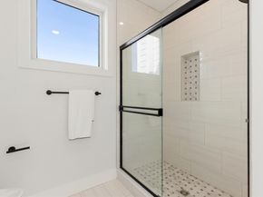 656 Mystic Ave A, Somerville MA 02145