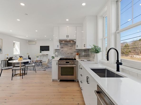 656 Mystic Ave A, Somerville MA 02145