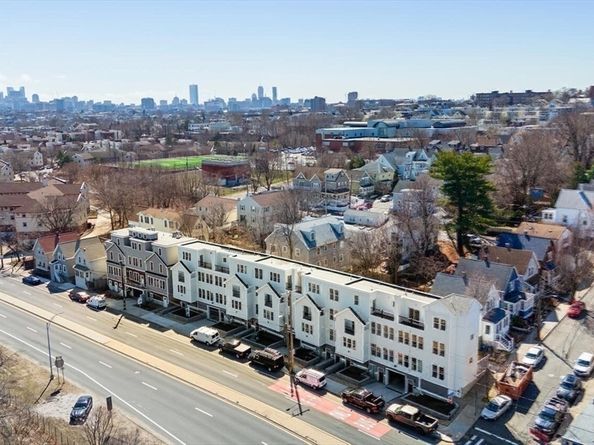 656 Mystic Ave A, Somerville MA 02145