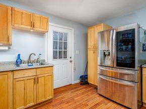 277 Lovewell St, Gardner MA 01440