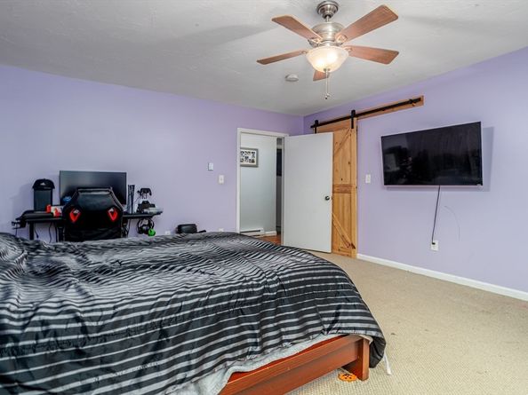 277 Lovewell St, Gardner MA 01440