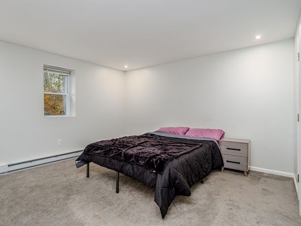 277 Lovewell St, Gardner MA 01440