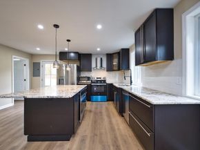 4 Water St, Lakeville MA 02347