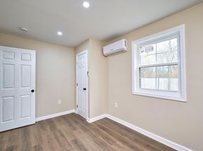 4 Water St, Lakeville MA 02347