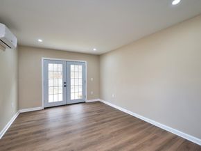 4 Water St, Lakeville MA 02347