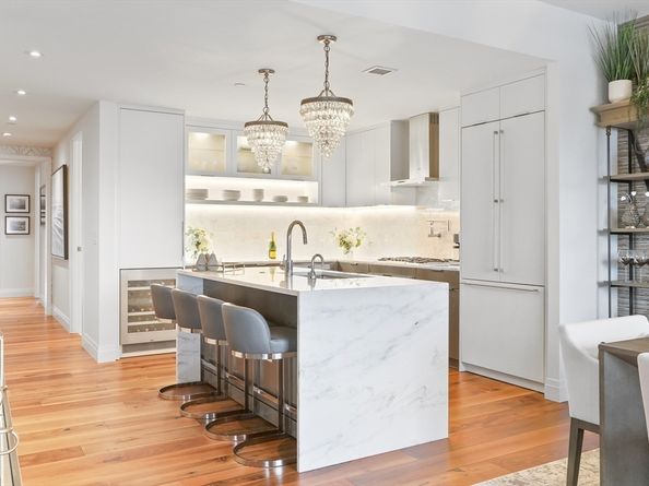 300 Pier 4 Blvd 3I, Boston MA 02210