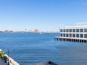 300 Pier 4 Blvd 3I, Boston MA 02210
