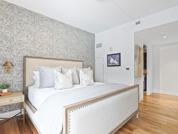 300 Pier 4 Blvd 3I, Boston MA 02210