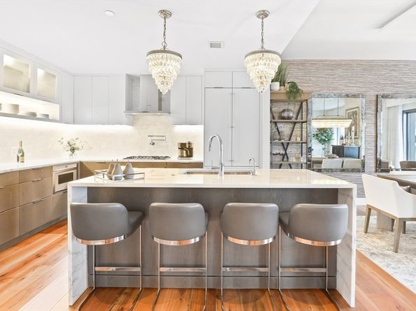 300 Pier 4 Blvd 3I, Boston MA 02210