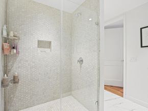 300 Pier 4 Blvd 3I, Boston MA 02210