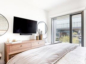 300 Pier 4 Blvd 3I, Boston MA 02210