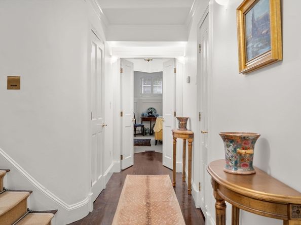 12 Marlborough St 1, Boston MA 02116