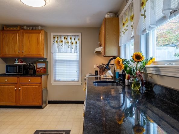 312 Shaw St, Braintree MA 02184