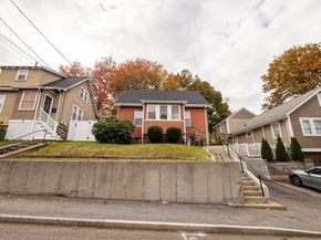 312 Shaw St, Braintree MA 02184