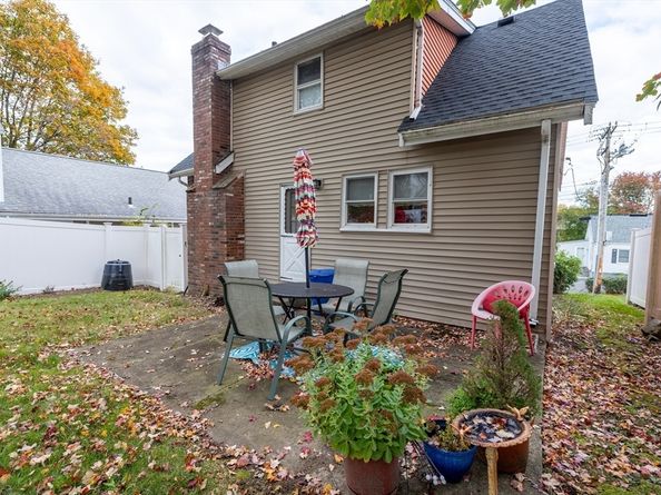 312 Shaw St, Braintree MA 02184