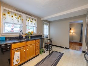 312 Shaw St, Braintree MA 02184