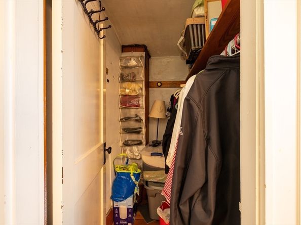 312 Shaw St, Braintree MA 02184