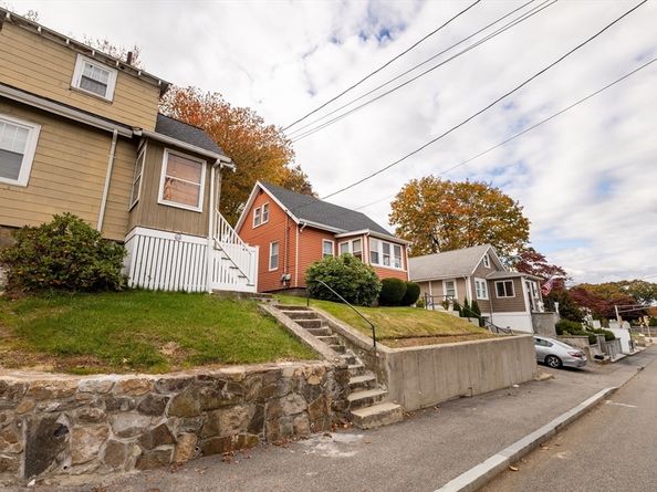 312 Shaw St, Braintree MA 02184