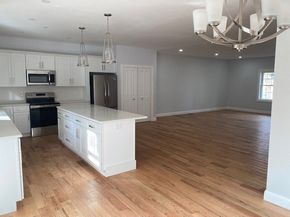 13 Elton Street, Worcester MA 01604