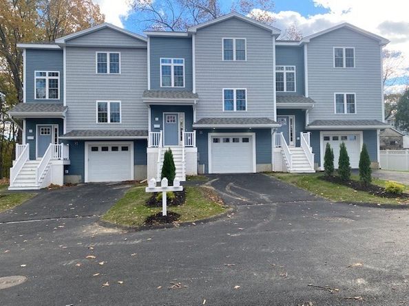 13 Elton Street, Worcester MA 01604