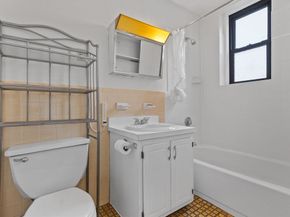 466 Commonwealth Ave 305, Boston MA 02215