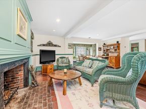 102 Central St, Hingham MA 02043