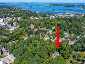 102 Central St, Hingham MA 02043