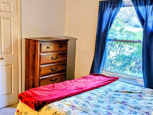 41 Walnut Hill Dr, Worcester MA 01602