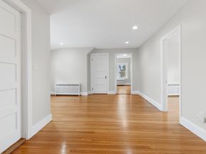 5 Larchmont Road 3, Salem MA 01970