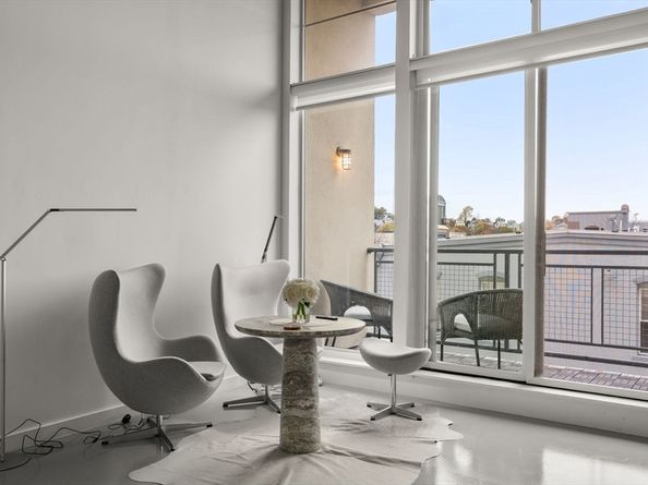 950 Broadway 14, Chelsea MA 02150