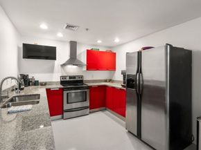 950 Broadway 14, Chelsea MA 02150