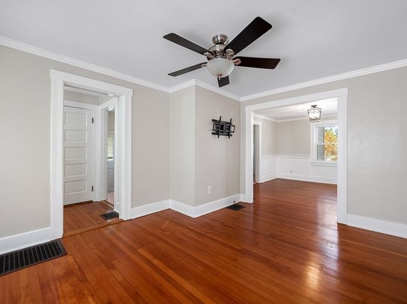 5 Summit St 5, Northbridge MA 01588