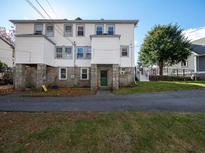 5 Summit St 5, Northbridge MA 01588