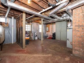 5 Summit St 5, Northbridge MA 01588