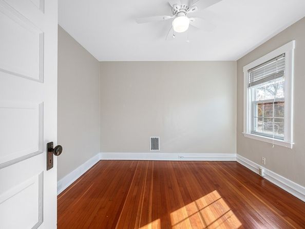 5 Summit St 5, Northbridge MA 01588