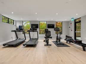 148 Weston Rd 208, Wellesley MA 02482