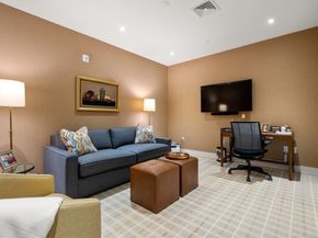 148 Weston Rd 208, Wellesley MA 02482