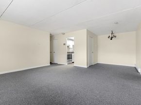 28 Faxon St 4, Stoughton MA 02072